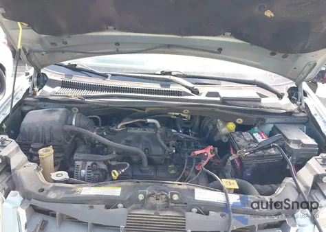 2008 Chrysler Town & Country Lx из США, поврежденный, VIN 2A8HR44H18R721762